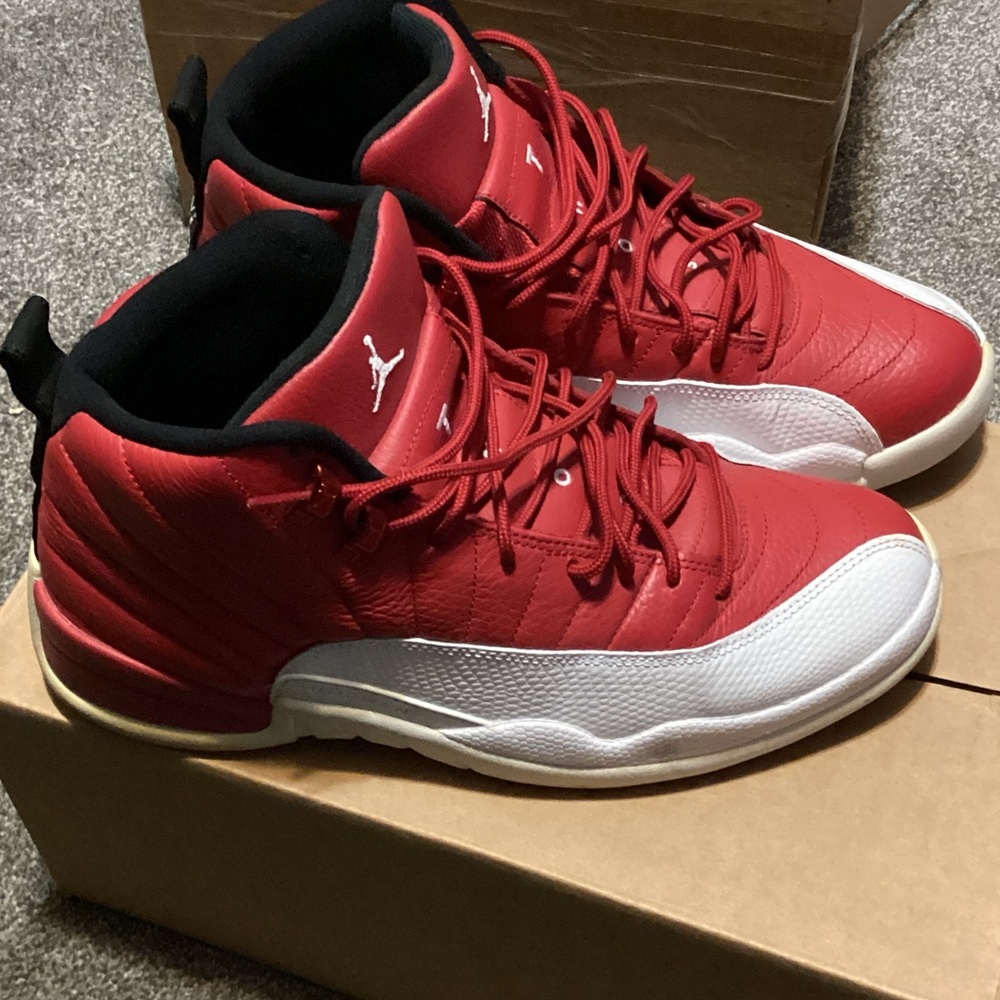 Air Jordan 12 xii retro gym Red and White Sneakers